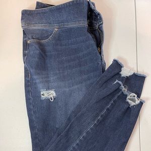 Lane Bryant, size 20, distressed high-rise jegging